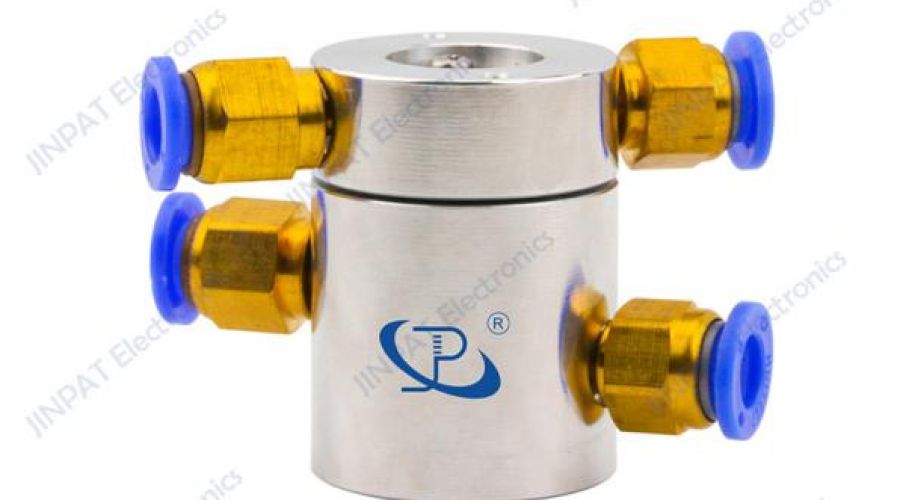 Slip rings adapted for use in engineering machinery excavators